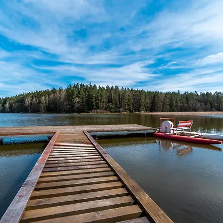 Chatovy Tabor بيت خشبي Maly Ratmirov
