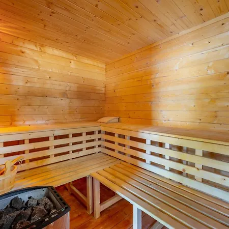 بيت خشبي Chatovy Tabor Maly Ratmirov